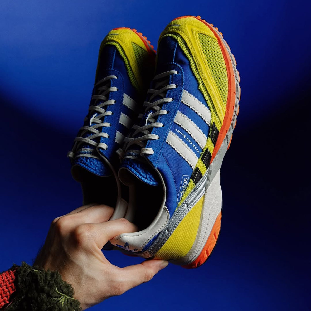 ADIDAS ADIZERO SL72 BAD BUNNY BLUE