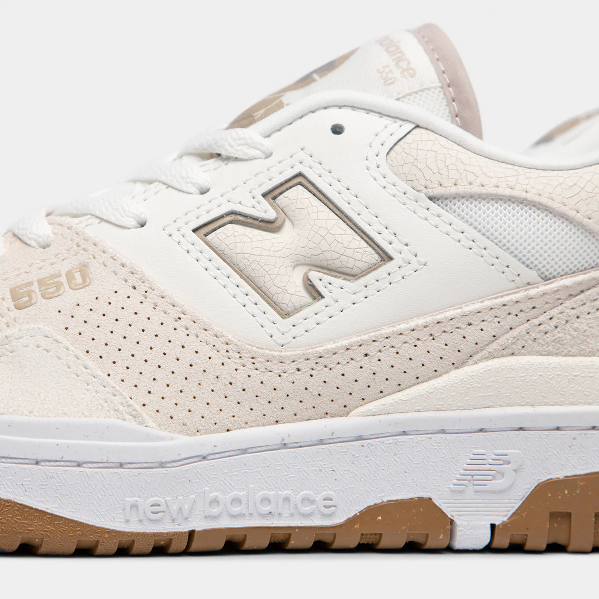 NEW BALANCE 550 SEA SALT LINEN WOMEN’S